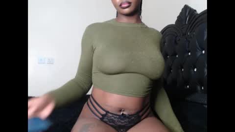 Snapshot of euphoric_cosmos chatting on December 26, 2024, 7:45 am euphoria online show from December 26, 2024, 7:45 am