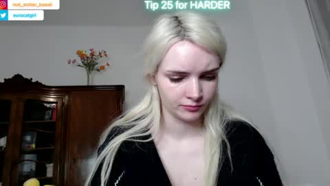 Amber Kawaii online show from March 9, 2025, 8:21 pm