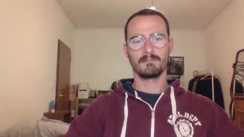 Andrea online show from October 17, 2025, 9:39 pm