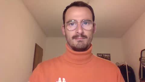 Andrea online show from November 18, 2025, 5:39 pm