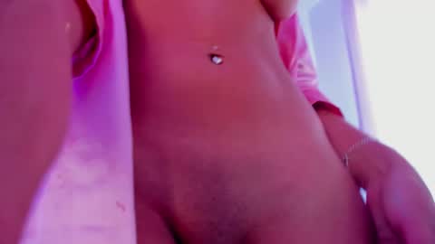 eva1green1 online show from February 7, 2025, 3:30 pm