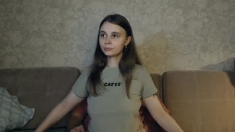 Eva Calvin online show from December 6, 2024, 3:55 pm