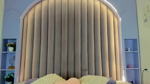 Snapshot of eva_daemon chatting on February 16, 2025, 11:27 am EVA DAEMON online show from February 16, 2025, 11:27 am