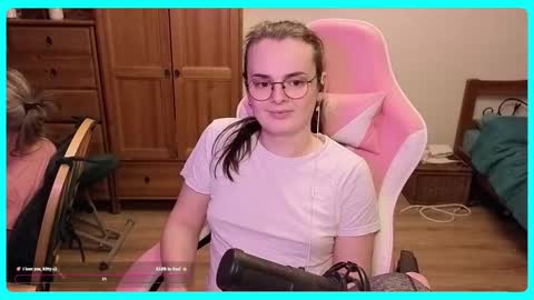 Gamer Katt online show from October 12, 2025, 10:09 pm