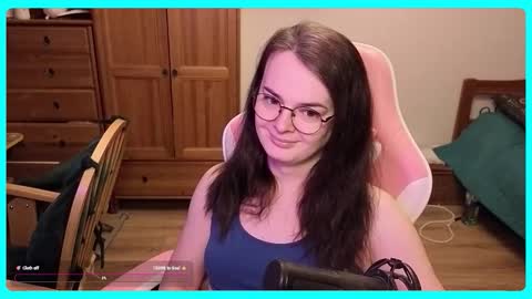 Gamer Katt online show from October 15, 2025, 1:33 pm