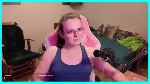 Gamer Katt online show from October 17, 2025, 11:07 pm