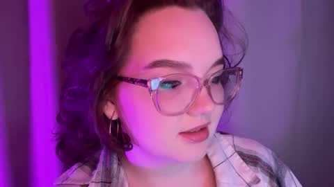 eva_kittenn online show from November 2, 2025, 6:32 pm