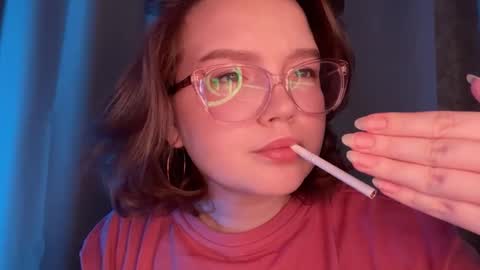 eva_kittenn online show from November 9, 2025, 11:58 pm