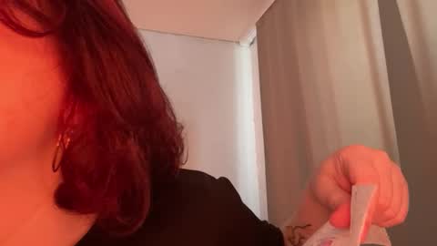 eva_kittenn online show from February 13, 2026, 7:59 am