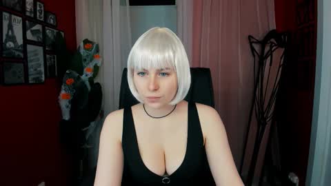 Eva online show from October 26, 2025, 8:15 pm