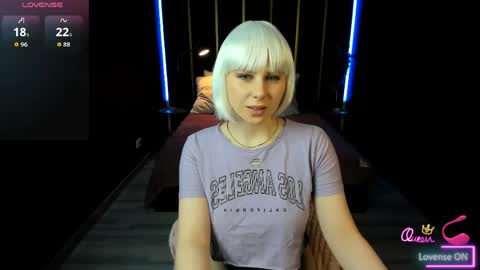 Eva online show from April 16, 2026, 7:53 am