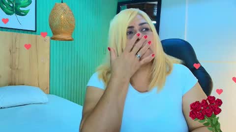 Snapshot of eva_love49 chatting on February 24, 2026, 7:45 pm eva_love49 online show from February 24, 2026, 7:45 pm