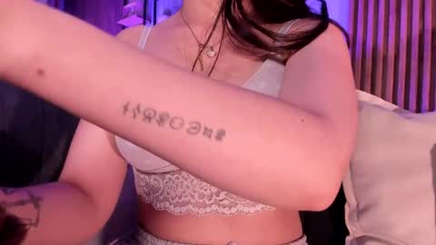 Snapshot of eva_macalliter chatting on May 10, 2026, 4:28 am Angelinne online show from May 10, 2026, 4:28 am