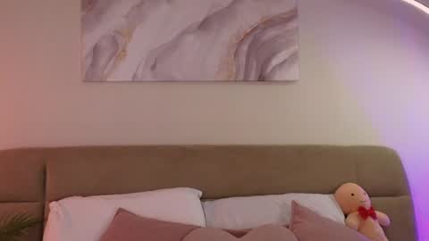 Eva online show from January 20, 2025, 8:19 am