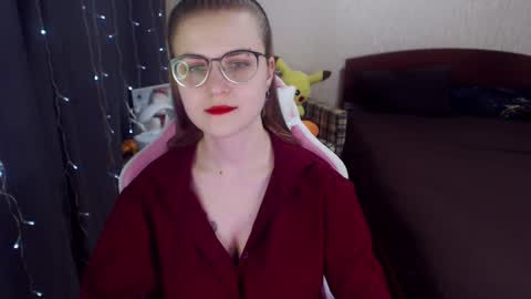 Snapshot of eva_orchid chatting on February 13, 2025, 1:05 pm Eva online show from February 13, 2025, 1:05 pm