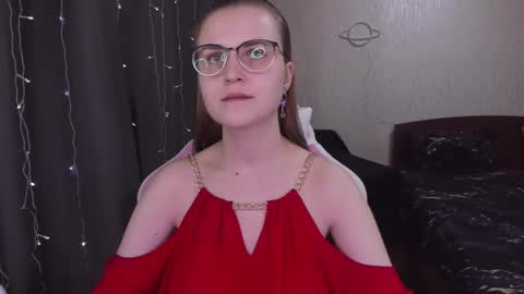 Snapshot of eva_orchid chatting on March 4, 2025, 5:13 pm Eva online show from March 4, 2025, 5:13 pm