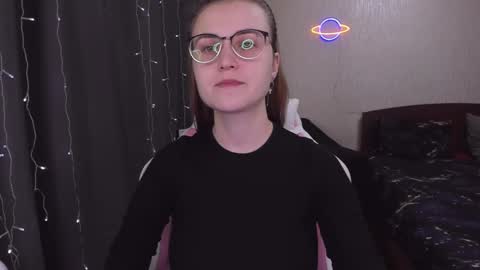 Snapshot of eva_orchid chatting on March 6, 2025, 10:20 am Eva online show from March 6, 2025, 10:20 am