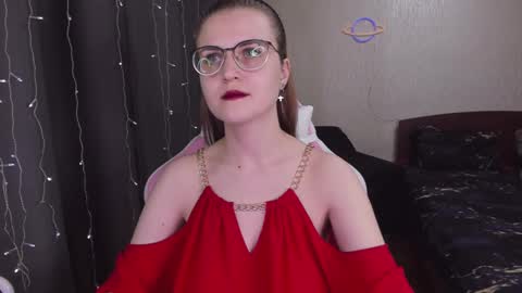 Snapshot of eva_orchid chatting on March 7, 2025, 3:28 pm Eva online show from March 7, 2025, 3:28 pm