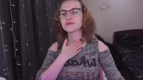 Snapshot of eva_orchid chatting on March 12, 2025, 9:23 am Eva online show from March 12, 2025, 9:23 am