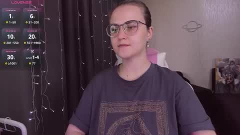 Snapshot of eva_orchid chatting on September 17, 2025, 11:12 am Eva online show from September 17, 2025, 11:12 am