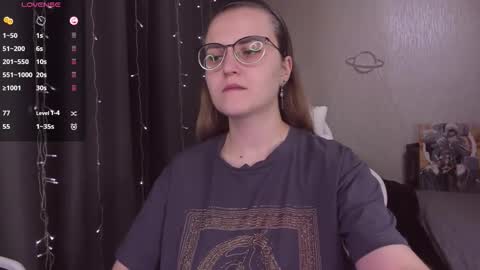 Snapshot of eva_orchid chatting on November 5, 2025, 11:10 am Eva online show from November 5, 2025, 11:10 am