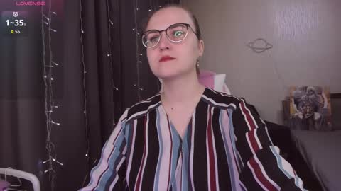 Snapshot of eva_orchid chatting on November 19, 2025, 10:26 am Eva online show from November 19, 2025, 10:26 am