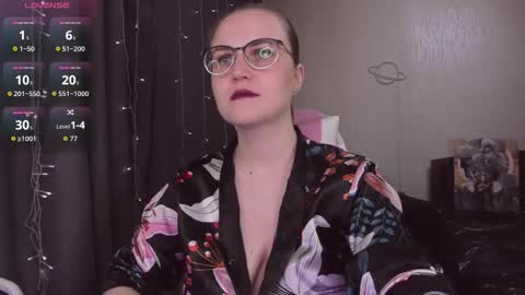 Snapshot of eva_orchid chatting on January 13, 2026, 10:31 am Eva online show from January 13, 2026, 10:31 am