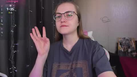 Snapshot of eva_orchid chatting on February 25, 2026, 11:42 am Eva online show from February 25, 2026, 11:42 am