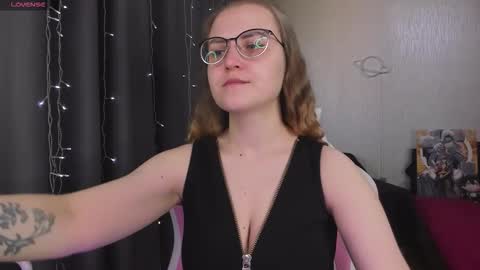 Eva online show from March 7, 2026, 10:45 am