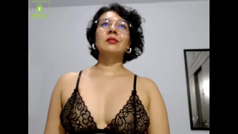 Snapshot of eva_rain01 chatting on December 8, 2024, 11:08 pm Eva online show from December 8, 2024, 11:08 pm