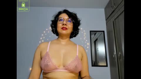 Snapshot of eva_rain01 chatting on January 14, 2025, 8:59 pm Eva online show from January 14, 2025, 8:59 pm