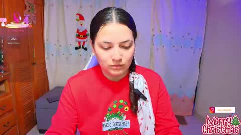 Eva  online show from December 20, 2025, 12:01 pm