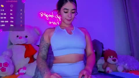 Snapshot of eva_shinee_ chatting on September 23, 2025, 11:19 pm Eva Shinee online show from September 23, 2025, 11:19 pm