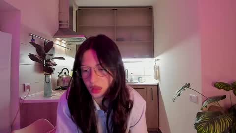 Snapshot of eva_sun chatting on April 20, 2026, 6:09 pm Fansly - - use this referral link to support me online show from April 20, 2026, 6:09 pm