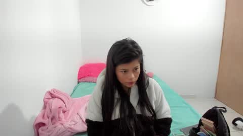 Estefania online show from February 16, 2026, 1:57 am