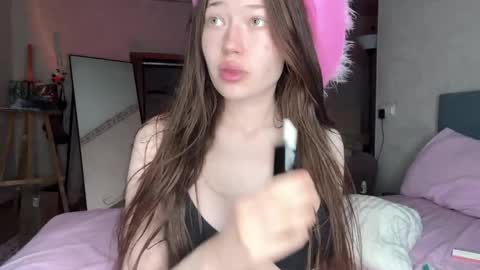 Snapshot of eva_varnerr chatting on May 11, 2026, 9:34 pm eva varnerr online show from May 11, 2026, 9:34 pm
