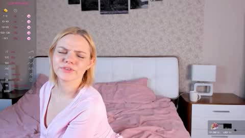 Snapshot of eva_zizixx chatting on October 15, 2025, 2:06 pm Eva online show from October 15, 2025, 2:06 pm