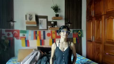 Eva online show from June 12, 2026, 12:37 pm