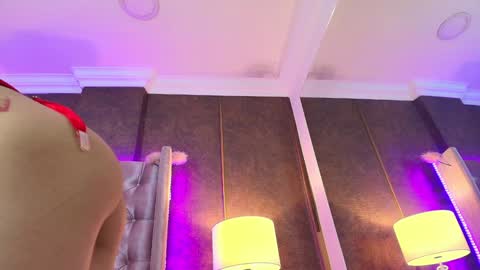 EVA CLOEE online show from January 14, 2025, 2:19 am