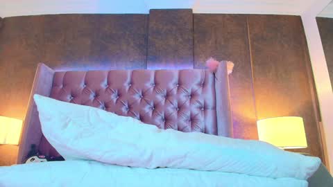 EVA CLOEE online show from January 27, 2025, 1:05 am