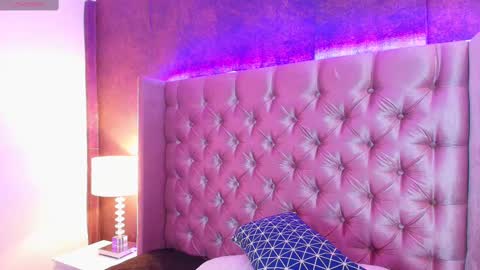 EVA CLOEE online show from February 21, 2025, 12:49 am