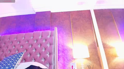 EVA CLOEE online show from February 21, 2025, 3:56 am