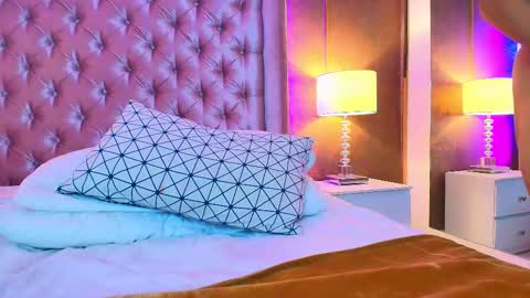 EVA CLOEE online show from March 2, 2025, 6:27 am
