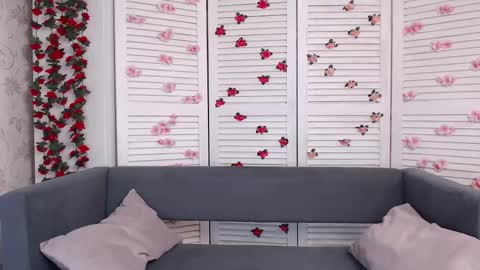 Snapshot of evaa_love_ chatting on November 26, 2025, 7:53 am Eva online show from November 26, 2025, 7:53 am