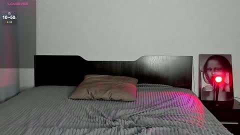 Snapshot of evablisss chatting on October 13, 2025, 12:27 pm Eva online show from October 13, 2025, 12:27 pm