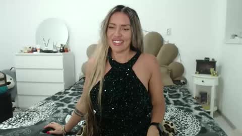EvaBomb online show from September 10, 2025, 9:26 pm