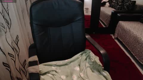 EVADREAM online show from September 21, 2025, 9:16 pm