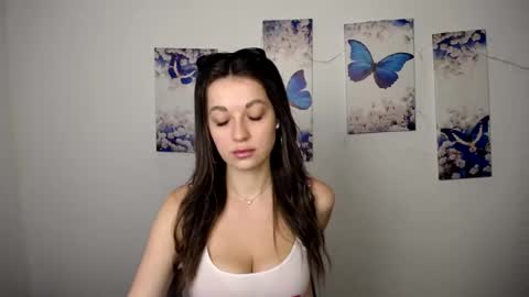 Snapshot of evaeldis chatting on July 5, 2026, 5:31 pm Eva online show from July 5, 2026, 5:31 pm