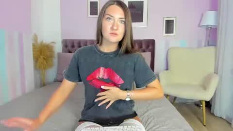 Snapshot of evalaniss chatting on June 15, 2026, 3:42 am Eva online show from June 15, 2026, 3:42 am
