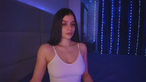 evalennox online show from April 20, 2026, 9:05 pm